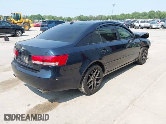 2008 Hyundai Sonata GLS с VIN 5NPET46F38H341343, выставлен на аукционе IAAI как лот 42474538 с пробегом 161 478 миль миль и . История ставок и продаж доступна на DreamBid. Изображение 4.