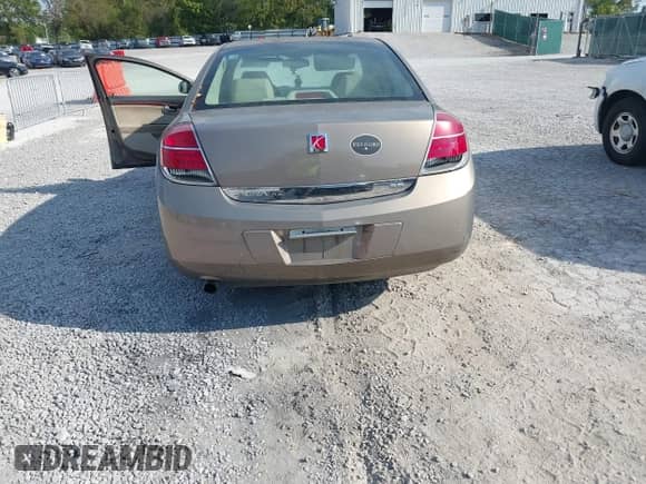 2008 Saturn Aura XE с VIN 1G8ZS57N18F157510, выставлен на аукционе IAAI как лот 43142131 с пробегом 137 994 миль миль и . История ставок и продаж доступна на DreamBid. Изображение 18.