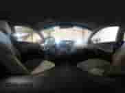 2014 Hyundai Santa Fe z VIN 5XYZUDLB9EG228614, wystawiony jako IAAI lot #42400252 z przebiegiem 105 132 mil mil oraz . Historia ofert i sprzedaży dostępna na DreamBid. Obrazek 18.
