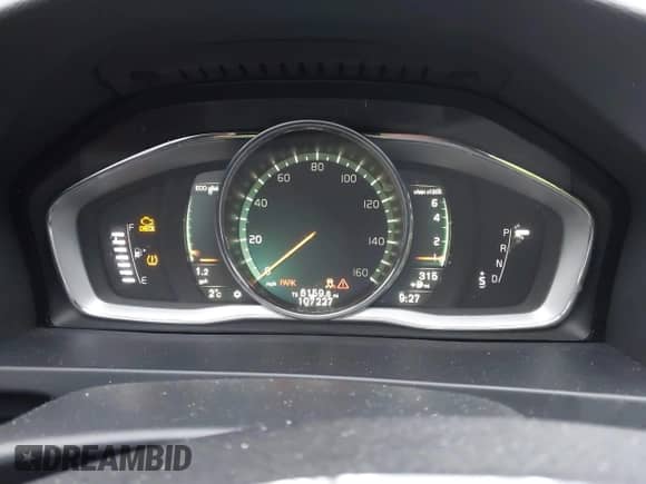2018 Volvo S60 Dynamic с VIN YV140MTL8J2465284, выставлен на аукционе IAAI как лот 41301104 с пробегом 107 227 миль миль и . История ставок и продаж доступна на DreamBid. Изображение 7.