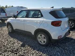 2020 Hyundai Venue SE с VIN KMHRB8A30LU031962, выставлен на аукционе Copart как лот 83852655 с пробегом 92 857 миль миль и Списание • Salvage title. История ставок и продаж доступна на DreamBid. Изображение 2.