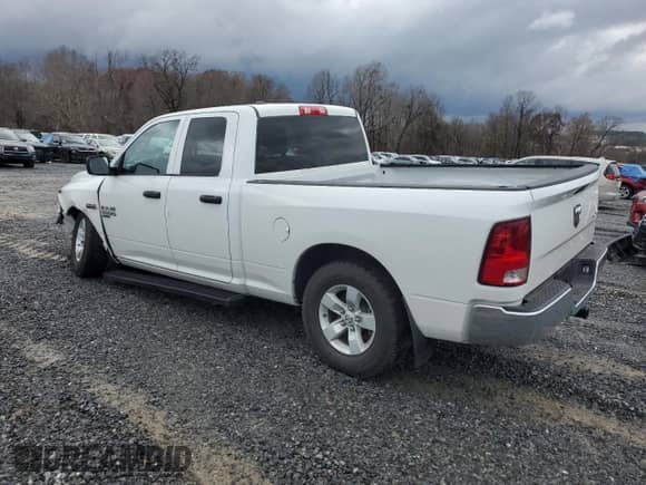 2023 Ram 1500 Tradesman z VIN 1C6RR7FT6PS586023, wystawiony jako Copart lot #82373804 z przebiegiem 3 304 mil mil oraz Szkoda całkowita • Salvage title. Historia ofert i sprzedaży dostępna na DreamBid. Obrazek 2.
