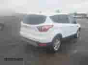 2017 Ford Escape SE с VIN 1FMCU9GD8HUB87051, выставлен на аукционе IAAI как лот 42335728 с пробегом 154 269 миль миль и . История ставок и продаж доступна на DreamBid. Изображение 4.