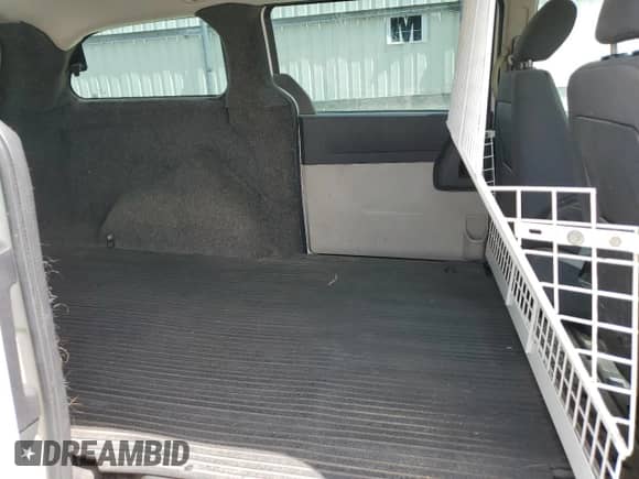 2008 Dodge Grand Caravan Cargo with VIN 1D4HN11H68B185883, listed as a Copart auction lot 56348785 with 61,119 mi miles and Clean title. Bid and sale history available at DreamBid. Image 11.