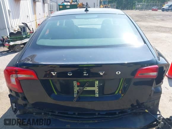 2015 Volvo S60 T5 Drive-E Premier with VIN YV140MFK6F1346875, listed as a IAAI auction lot 42004365 with 98,574 mi miles and . Bid and sale history available at DreamBid. Image 17.