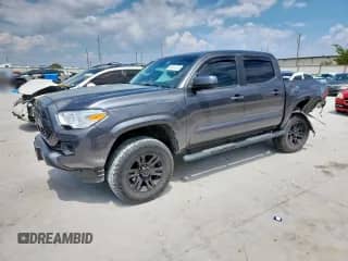 2021 Toyota Tacoma SR с VIN 3TYAX5GN8MT021751, выставлен на аукционе Copart как лот 69974135 с пробегом 46 816 миль миль и Списание • Salvage title. История ставок и продаж доступна на DreamBid. Изображение 1.