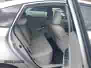 2013 Toyota Prius Two z VIN JTDKN3DU9D5663522, wystawiony jako IAAI lot #43453646 z przebiegiem 286 154 mil mil oraz . Historia ofert i sprzedaży dostępna na DreamBid. Obrazek 8.