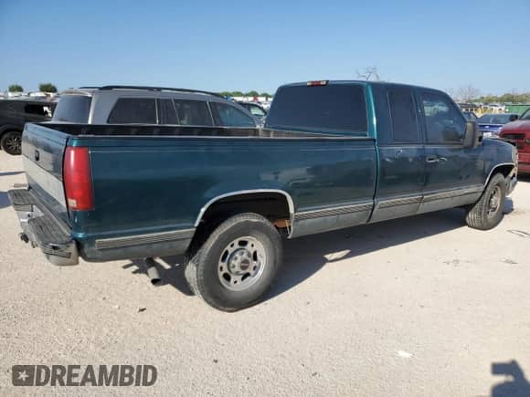 1996 Chevrolet Silverado 2500 с VIN 1GCGC29R9TE185336, выставлен на аукционе Copart как лот 71776394 с пробегом 279 034 миль миль и Списание • Salvage title. История ставок и продаж доступна на DreamBid. Изображение 3.