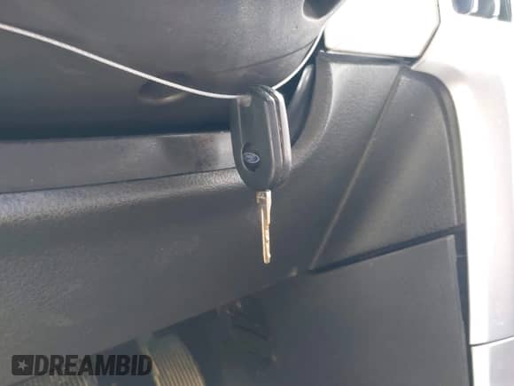 2012 Ford F-150 XL with VIN 1FTFW1ET0CFB14406, listed as a IAAI auction lot 42612707 with 190,040 mi miles and . Bid and sale history available at DreamBid. Image 11.