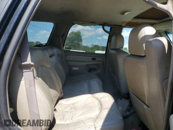 2002 Chevrolet Tahoe LT with VIN 1GNEK13Z52J230993, listed as a Copart auction lot 70859955 with 270,516 mi miles and Salvage title. Bid and sale history available at DreamBid. Image 11.