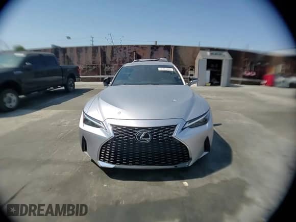 2022 Lexus IS 300 z VIN JTHAA1D26N5119540, wystawiony jako Copart lot #64757845 z przebiegiem 49 182 mil mil oraz Szkoda całkowita • Salvage title. Historia ofert i sprzedaży dostępna na DreamBid. Obrazek 14.