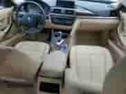 2013 BMW 3 Series 328i xDrive с VIN WBA3B3C55DF531548, выставлен на аукционе Copart как лот 67647275 с пробегом 95 126 миль миль и Списание • Salvage title. История ставок и продаж доступна на DreamBid. Изображение 8.