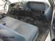 1997 GMC Sierra 1500 SL с VIN 1GTEC14W2VZ550918, выставлен на аукционе Copart как лот 70398954 с пробегом 140 645 миль миль и Списание • Salvage title. История ставок и продаж доступна на DreamBid. Изображение 8.