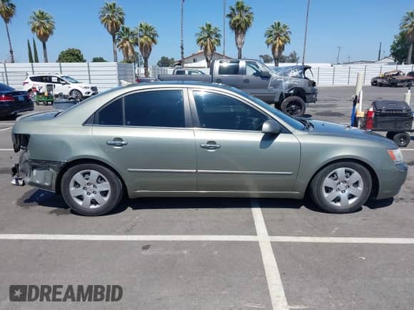 2010 Hyundai Sonata Limited с VIN 5NPEU4AF7AH599438, выставлен на аукционе IAAI как лот 42489726 с пробегом 108 158 миль миль и . История ставок и продаж доступна на DreamBid. Изображение 14.