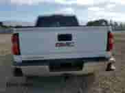 2015 GMC Sierra 1500 SLT z VIN 3GTU2VEC3FG486321, wystawiony jako Copart lot #71520885 z przebiegiem 45 718 mil mil oraz Szkoda całkowita • Salvage title. Historia ofert i sprzedaży dostępna na DreamBid. Obrazek 6.