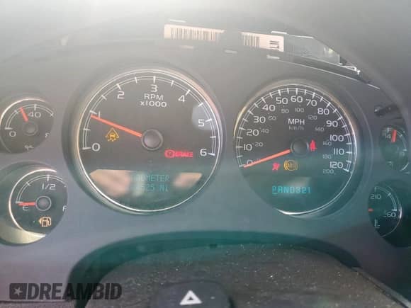 2008 Chevrolet Tahoe 3LT z VIN 1GNFC13038R126256, wystawiony jako Copart lot #68922415 z przebiegiem 184 525 mil mil oraz Szkoda całkowita • Salvage title. Historia ofert i sprzedaży dostępna na DreamBid. Obrazek 9.