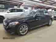 2015 Mercedes-Benz C 300 Luxury с VIN 55SWF4KB9FU037894, выставлен на аукционе Copart как лот 89516185 с пробегом 112 108 миль миль и Чистый • Clean title. История ставок и продаж доступна на DreamBid. Изображение 1.