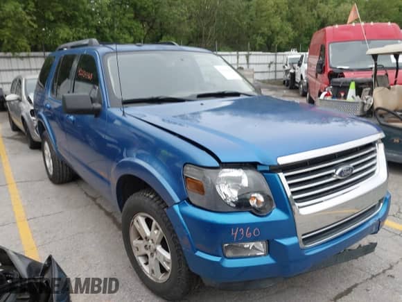 2010 Ford Explorer with VIN 1FMEU7D8XAUA09684, listed as a IAAI auction lot 42254360 with 106,736 mi miles and . Bid and sale history available at DreamBid. Image 1.