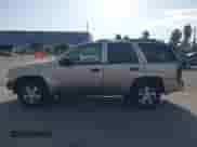 2006 Chevrolet TrailBlazer LT with VIN 1GNDT13S262289236, listed as a IAAI auction lot 43508653 with 109,817 mi miles and . Bid and sale history available at DreamBid. Image 15.