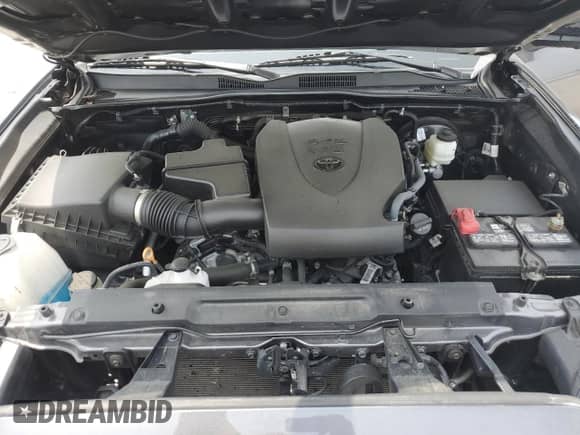 2021 Toyota Tacoma Limited with VIN 3TYGZ5AN8MT017633, listed as a Copart auction lot 60563795 with 38,017 mi miles and Salvage title. Bid and sale history available at DreamBid. Image 11.