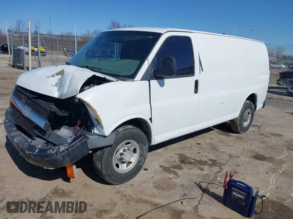 2008 Chevrolet Express Cargo с VIN 1GCGG25C881182464, выставлен на аукционе IAAI как лот 41978195 с пробегом 250 948 миль миль и . История ставок и продаж доступна на DreamBid. Изображение 17.