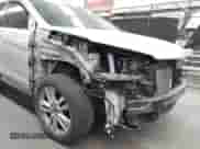 2013 Hyundai Santa Fe Sport z VIN 5XYZUDLA7DG095597, wystawiony jako IAAI lot #42931769 z przebiegiem 105 858 mil mil oraz . Historia ofert i sprzedaży dostępna na DreamBid. Obrazek 6.