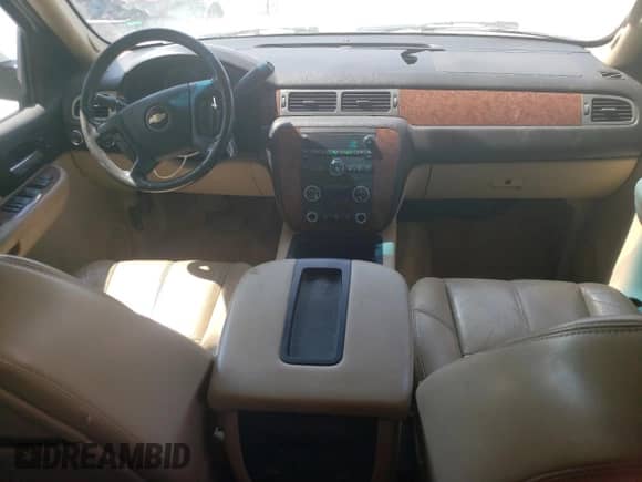 2007 Chevrolet Avalanche 3LT z VIN 3GNFK12337G260844, wystawiony jako Copart lot #80271025 z przebiegiem 221 401 mil mil oraz Szkoda całkowita • Salvage title. Historia ofert i sprzedaży dostępna na DreamBid. Obrazek 8.