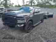 2021 Ram 1500 Laramie z VIN 1C6SRFJT8MN736615, wystawiony jako IAAI lot #42657835 z przebiegiem 48 020 mil mil oraz . Historia ofert i sprzedaży dostępna na DreamBid. Obrazek 17.