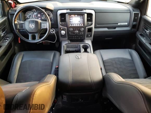 2017 Ram 1500 Rebel z VIN 1C6RR7YTXHS850780, wystawiony jako Copart lot #63870785 z przebiegiem 91 040 mil mil oraz Szkoda całkowita • Salvage title. Historia ofert i sprzedaży dostępna na DreamBid. Obrazek 8.