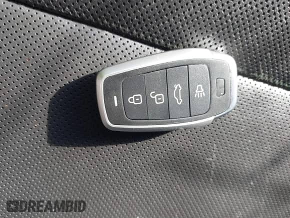 2017 Hyundai Tucson SE with VIN KM8J33A4XHU411372, listed as a IAAI auction lot 43113255 with 228,874 mi miles and . Bid and sale history available at DreamBid. Image 11.