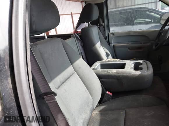 2013 Chevrolet Silverado 1500 Work Truck с VIN 1GCNCPEX1DZ368782, выставлен на аукционе IAAI как лот 42313083 с пробегом 213 230 миль миль и . История ставок и продаж доступна на DreamBid. Изображение 8.