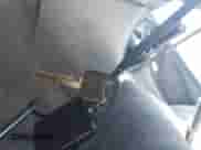 1995 Ford Mustang z VIN 1FALP4444SF221863, wystawiony jako IAAI lot #43339349 z przebiegiem 187 271 mil mil oraz . Historia ofert i sprzedaży dostępna na DreamBid. Obrazek 11.