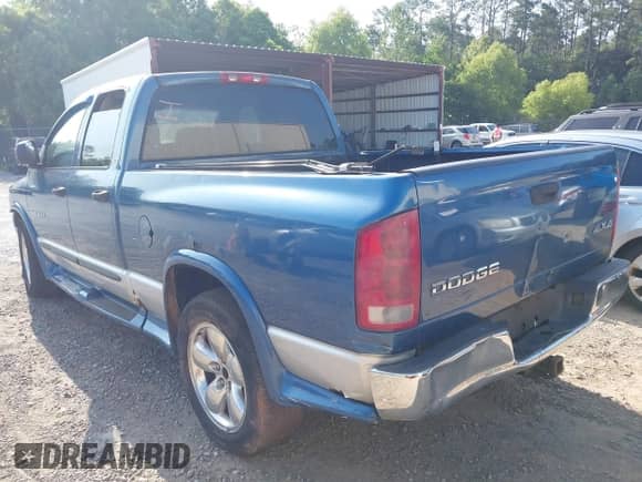 2002 Dodge 1500 с VIN 1D7HU18N62S641003, выставлен на аукционе IAAI как лот 42398154 с пробегом Не указан миль и . История ставок и продаж доступна на DreamBid. Изображение 3.