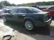 2008 Chrysler 300 C Hemi с VIN 2C3KA63H38H335954, выставлен на аукционе Copart как лот 65041354 с пробегом 206 623 миль миль и Списание • Salvage title. История ставок и продаж доступна на DreamBid. Изображение 2.