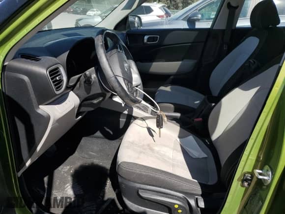 2022 Hyundai Venue SEL with VIN KMHRC8A32NU166585, listed as a Copart auction lot 86672115 with 71,399 mi miles and Salvage title. Bid and sale history available at DreamBid. Image 7.