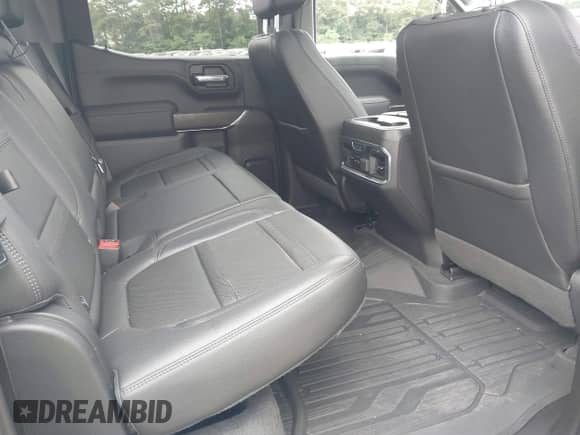 2020 GMC Sierra 1500 Denali z VIN 3GTU9FETXLG407742, wystawiony jako IAAI lot #42721745 z przebiegiem 38 609 mil mil oraz . Historia ofert i sprzedaży dostępna na DreamBid. Obrazek 8.