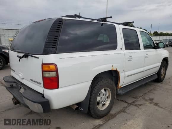 2003 Chevrolet Suburban LT z VIN 3GNFK16Z23G285145, wystawiony jako Copart lot #68668324 z przebiegiem 286 805 mil mil oraz Szkoda całkowita • Salvage title. Historia ofert i sprzedaży dostępna na DreamBid. Obrazek 3.