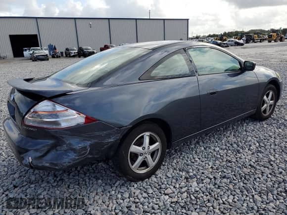 2004 Honda Accord with VIN 1HGCM71584A014539, listed as a Copart auction lot 63830225 with 372,716 mi miles and Non repairable. Bid and sale history available at DreamBid. Image 3.