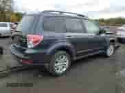 2012 Subaru Forester X Limited z VIN JF2SHAEC1CH439466, wystawiony jako Copart lot #80832355 z przebiegiem 118 181 mil mil oraz Szkoda całkowita • Salvage title. Historia ofert i sprzedaży dostępna na DreamBid. Obrazek 3.