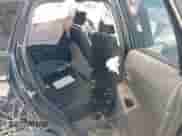 2021 Mitsubishi Outlander ES z VIN JA4APUAU5MU001887, wystawiony jako IAAI lot #39914705 z przebiegiem Nie podano mil oraz . Historia ofert i sprzedaży dostępna na DreamBid. Obrazek 8.