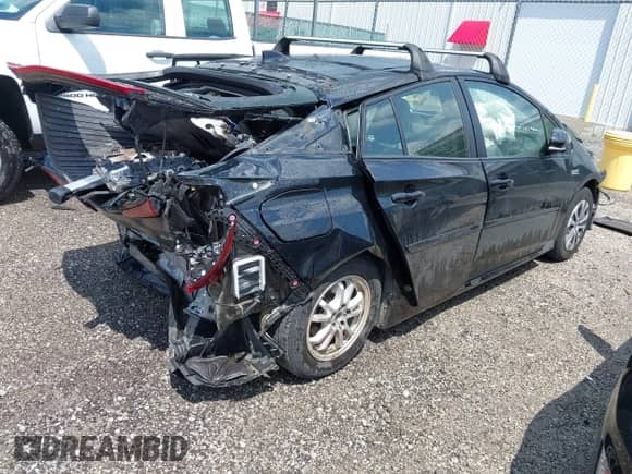 2022 Toyota Prius Limited с VIN JTDKAMFPXN3227770, выставлен на аукционе IAAI как лот 42695882 с пробегом 42 373 миль миль и . История ставок и продаж доступна на DreamBid. Изображение 4.