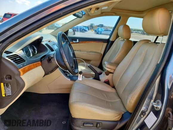 2009 Hyundai Sonata Limited с VIN 5NPEU46F59H463670, выставлен на аукционе Copart как лот 83994825 с пробегом 229 922 миль миль и Списание • Salvage title. История ставок и продаж доступна на DreamBid. Изображение 7.