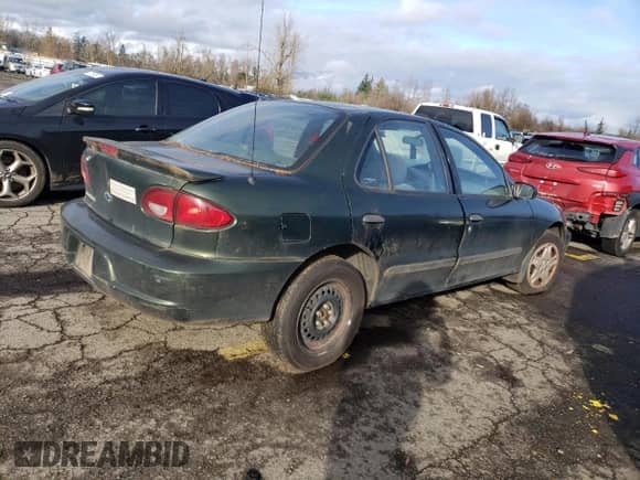 2001 Chevrolet Cavalier LS с VIN 1G1JF524217208236, выставлен на аукционе Copart как лот 43743775 с пробегом Не указан миль и Списание • Salvage title. История ставок и продаж доступна на DreamBid. Изображение 3.