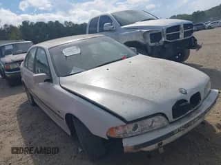 2000 BMW 5 Series 528i с VIN WBADM6342YGU08684, выставлен на аукционе IAAI как лот 43297679 с пробегом 267 174 миль миль и . История ставок и продаж доступна на DreamBid. Изображение 1.