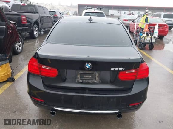 2012 BMW 3 Series 335i z VIN WBA3A9G57CNP35420, wystawiony jako IAAI lot #41449784 z przebiegiem 100 692 mil mil oraz . Historia ofert i sprzedaży dostępna na DreamBid. Obrazek 16.