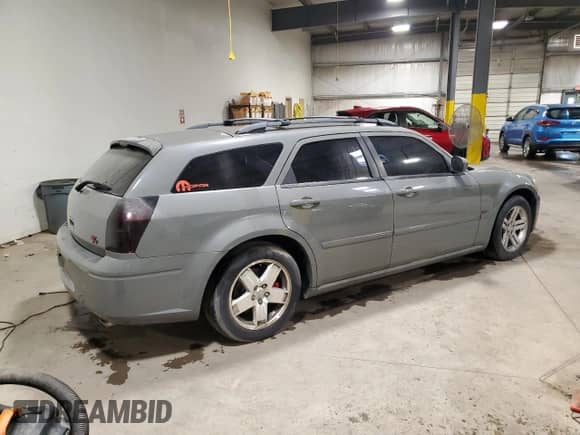 2005 Dodge Magnum RT with VIN 2D8GV58295H164807, listed as a Copart auction lot 71181384 with Not provided miles and Salvage title. Bid and sale history available at DreamBid. Image 3.
