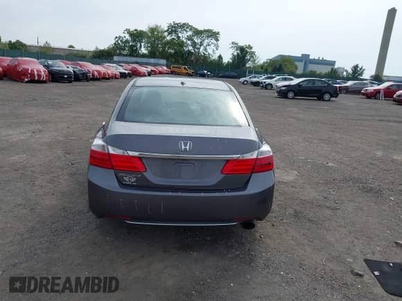 2014 Honda Accord EX-L with VIN 1HGCR2F86EA216126, listed as a IAAI auction lot 43322648 with 135,671 mi miles and . Bid and sale history available at DreamBid. Image 17.