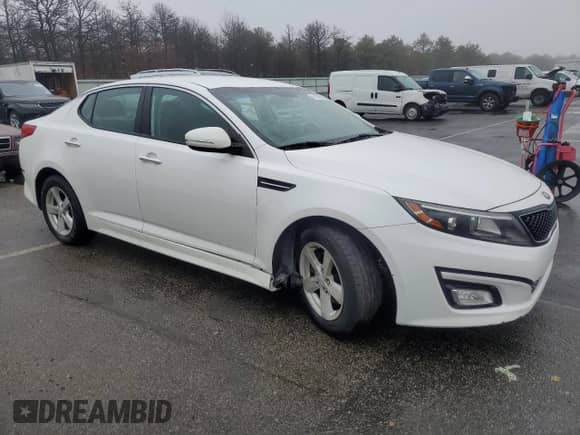 2015 Kia Optima LX with VIN KNAGM4A70F5540320, listed as a Copart auction lot 51133945 with 135,747 mi miles and Clean title. Bid and sale history available at DreamBid. Image 4.