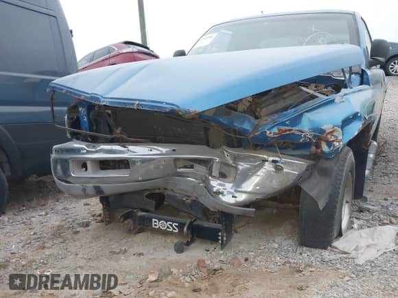 1999 Dodge 2500 с VIN 3B7KF23Z2XG198972, выставлен на аукционе IAAI как лот 41106936 с пробегом 213 609 миль миль и . История ставок и продаж доступна на DreamBid. Изображение 6.