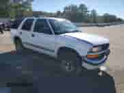 2000 Chevrolet Blazer LS z VIN 1GNCS13W4YK132571, wystawiony jako Copart lot #81794244 z przebiegiem 152 253 mil mil oraz Szkoda całkowita • Salvage title. Historia ofert i sprzedaży dostępna na DreamBid. Obrazek 4.